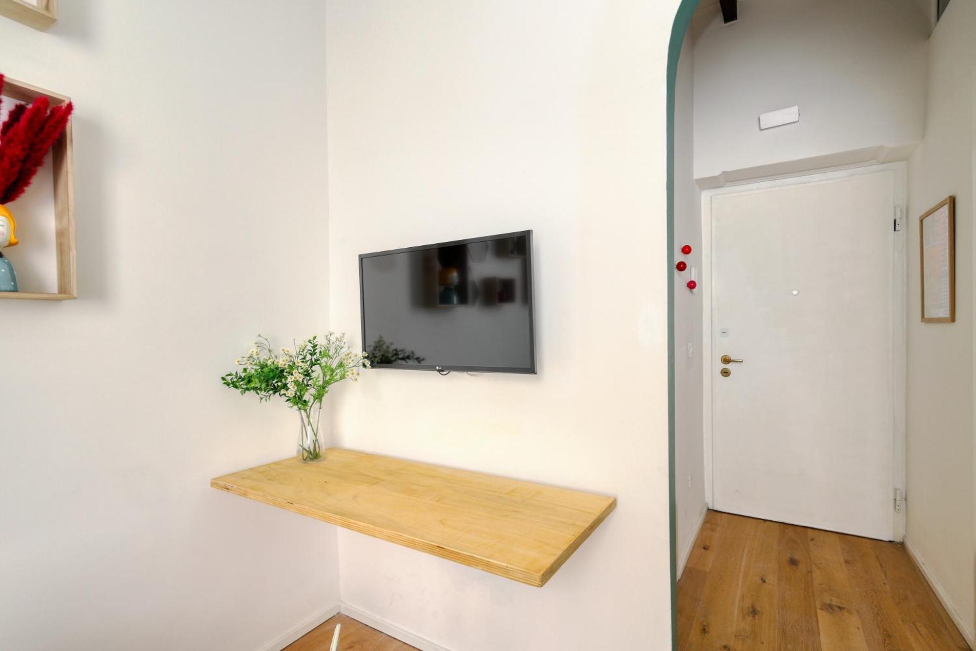 Modern Lambrate - Cozy Stylish Retreat Apartment Milan